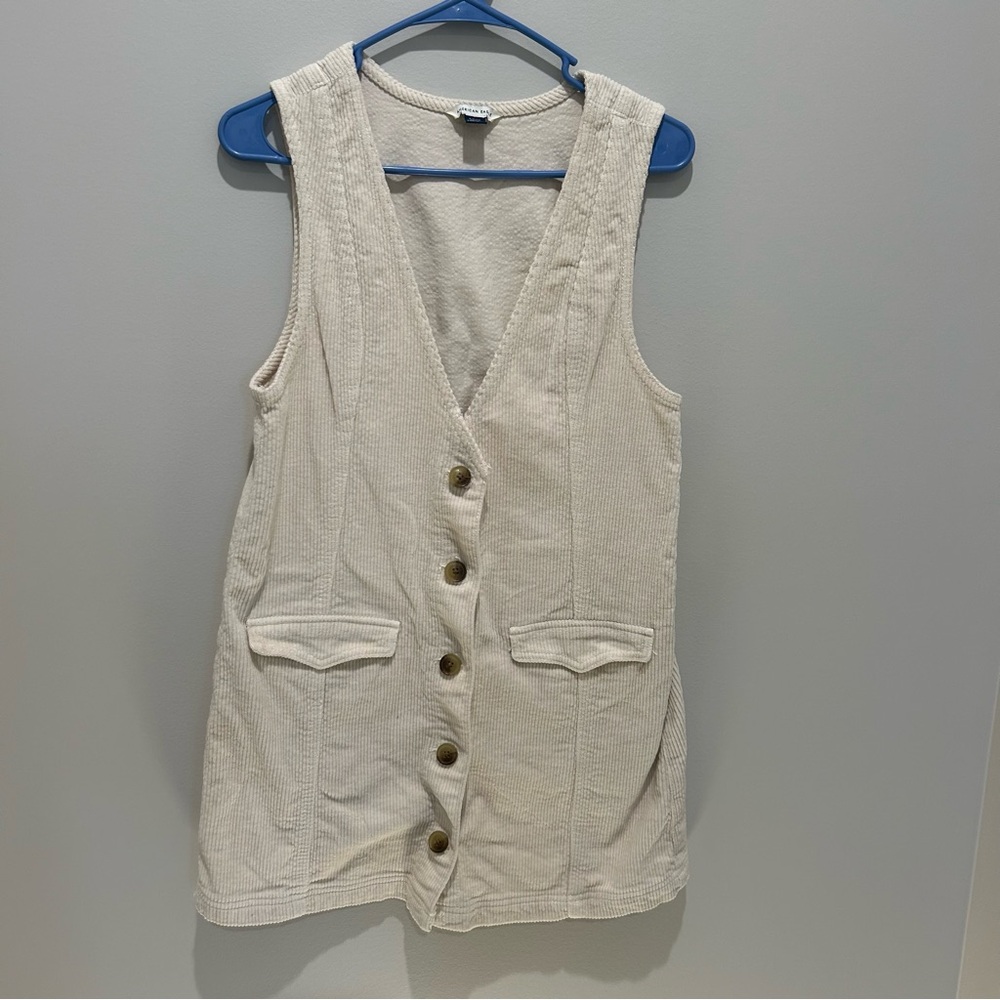 Cream Button-Down Corduroy dress with front pockets Small